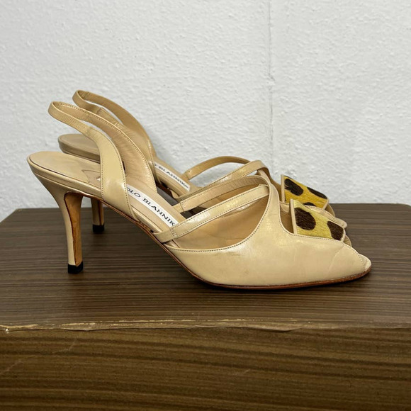 Manolo Blahnik Cheetah Print Ponyhair Slingback Heels | EU 37.5 | US 7.5 |